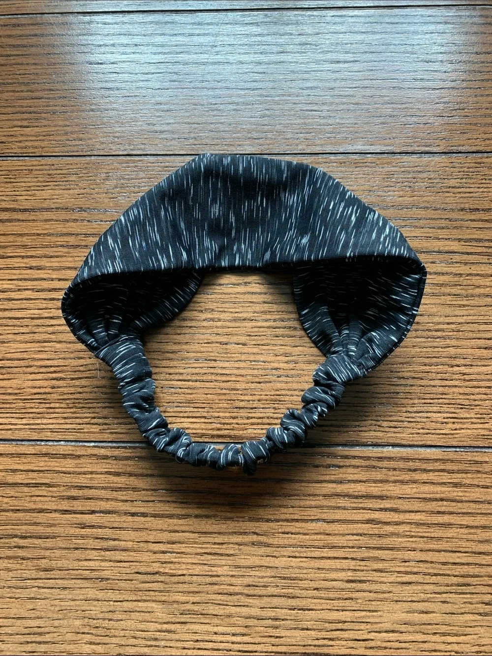 North Carolina Black Elastic Logo Accent Athletic Headband
